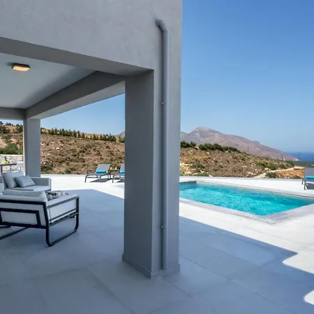 Βίλα Luxurious Cretan Aura With Private Heated Pool, Jacuzzi And Playroom *